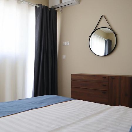 Dafni City Apartment 2 Atene Esterno foto