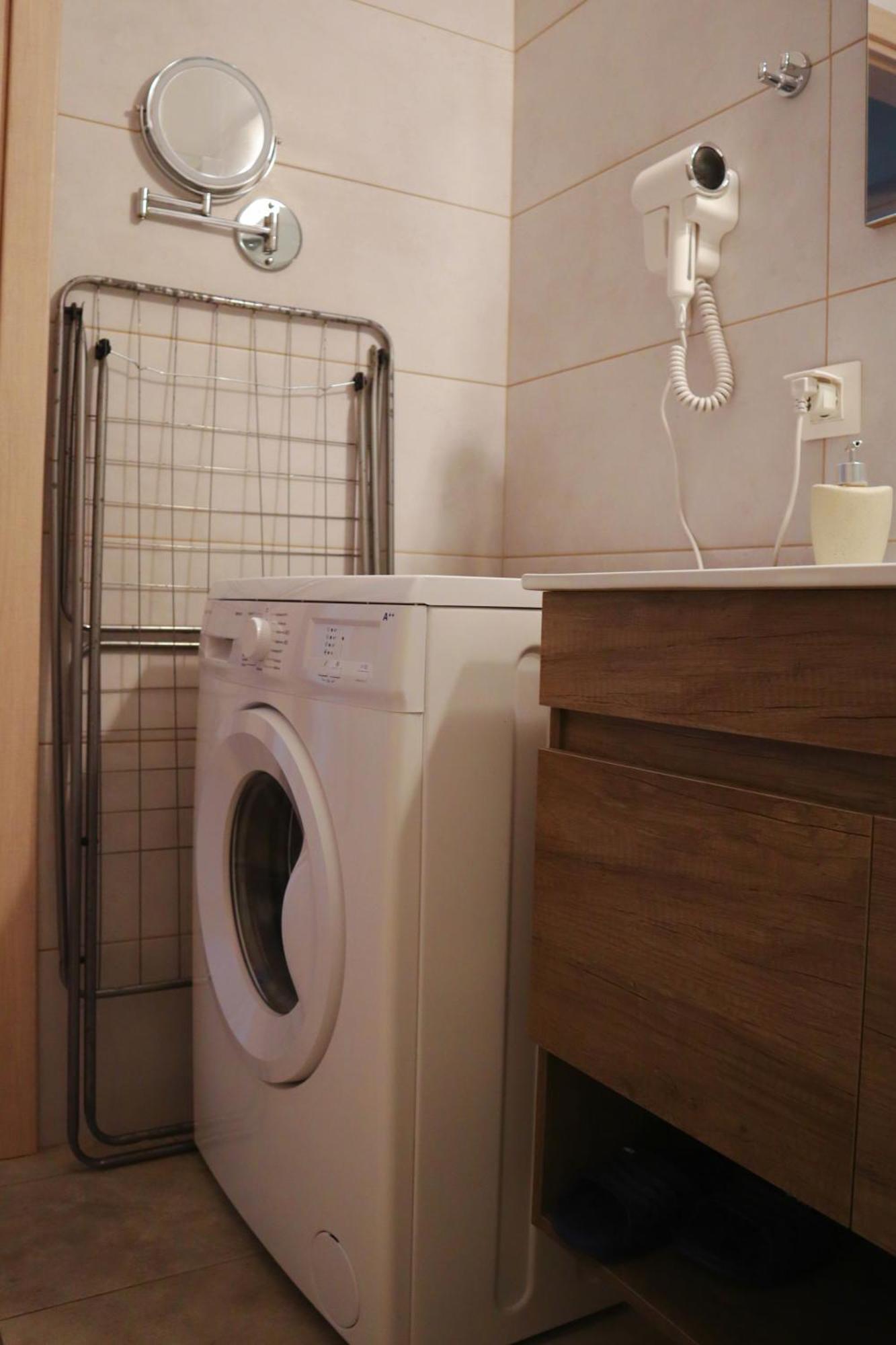 Dafni City Apartment 2 Atene Esterno foto