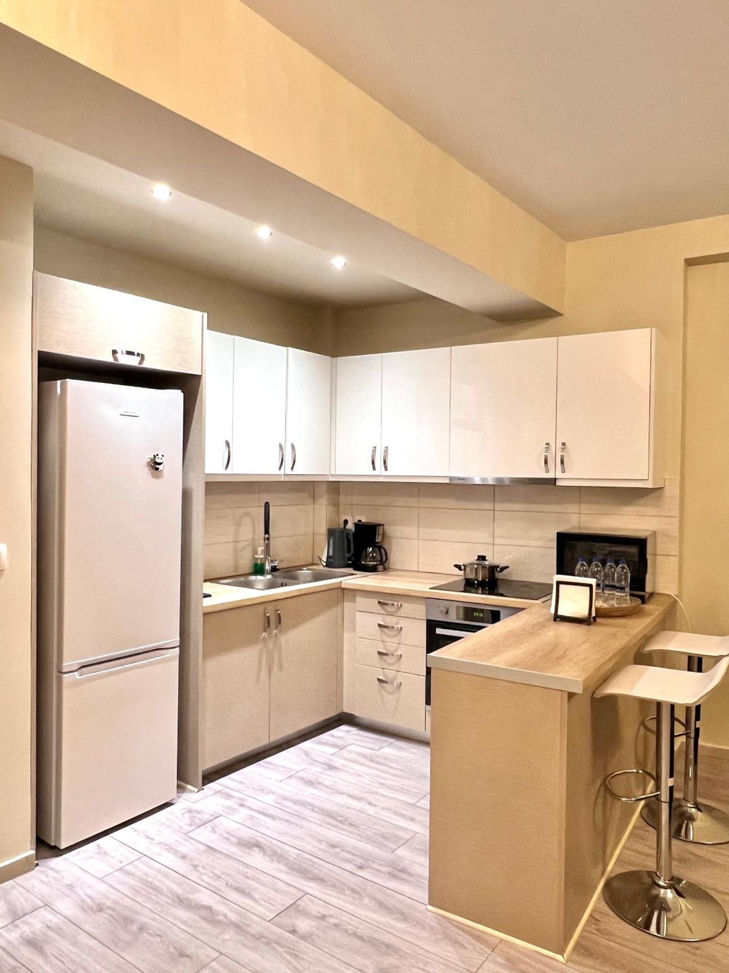 Dafni City Apartment 2 Atene Esterno foto